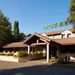Hotel Des Trois Massifs