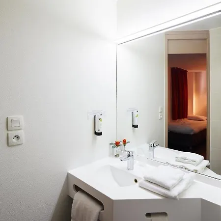 Logis Des Trois Massifs Hotel Claix (Isere)