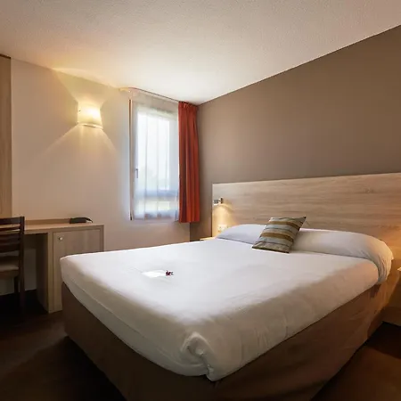 Logis Des Trois Massifs Claix (Isere)