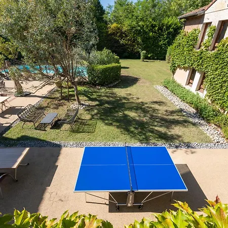 Des Trois Massifs Hotell Claix (Isere)