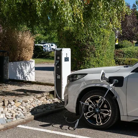 Hotell Des Trois Massifs 3*