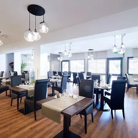 Des Trois Massifs, Grenoble Sud Hotel Claix (Isere)