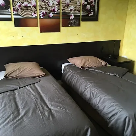 Hotel Des Trois Massifs, Grenoble Sud Claix (Isere)